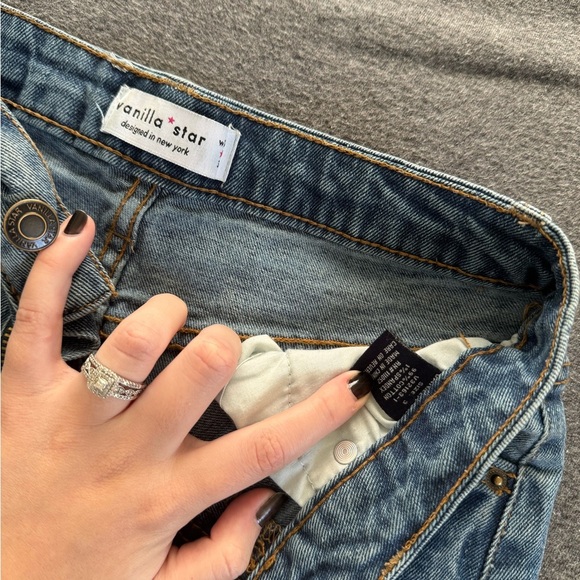 Vanilla Star junior womens Jean denim Shorts Size 3 - Picture 2 of 3